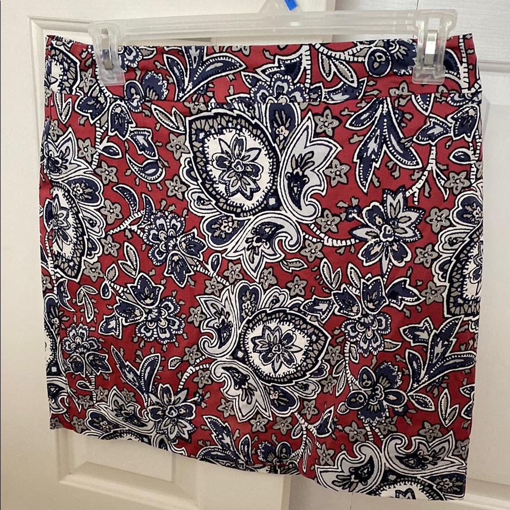Floral/Paisley Loft outlet skirt